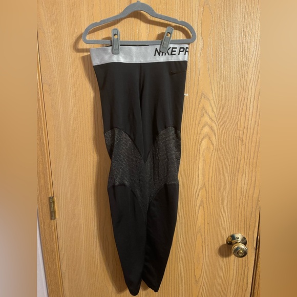 Nike PRO Warm Dri-Fit Leggings - Picture 3 of 6